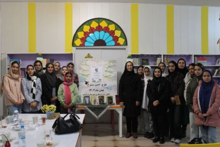 برگزاری کارگاه داستان‌نویسی سیمرغ در کانون پرورش فکری شهرستان درگزین