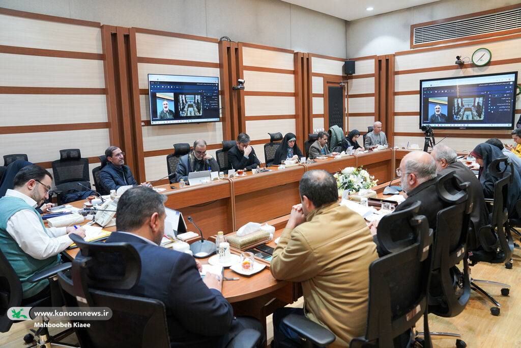 1397094-3 ورود کانون به عرصه قرآن کریم یک سرمایهگذاری بزرگ است