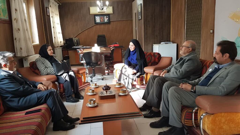 1397181-1 نشست سرپرست کانون استان با مدیرعامل و مسئولان انجمن دیابت کرمانشاه
