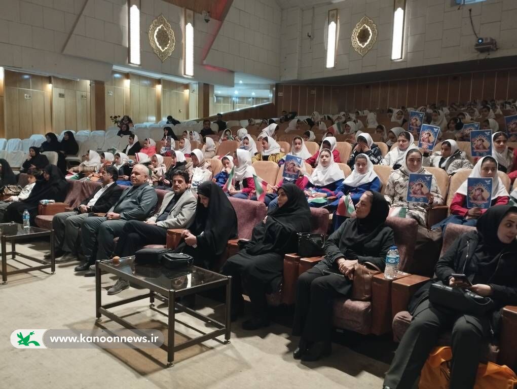 یادواره شهدای کودک و نوجوان در سنندج برگزار شد؛ تجدید میثاق نسل نو با آرمان‌های انقلاب