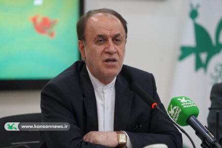 رمز تمام پیروزی‌های ما وحدت است