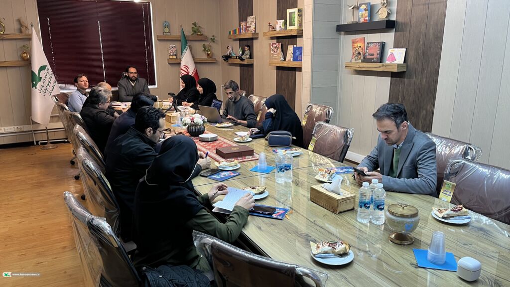 تأکید مدیرکل کانون همدان بر شبکه‌سازی کانون‌یاران در برنامه‌های دهه فجر
