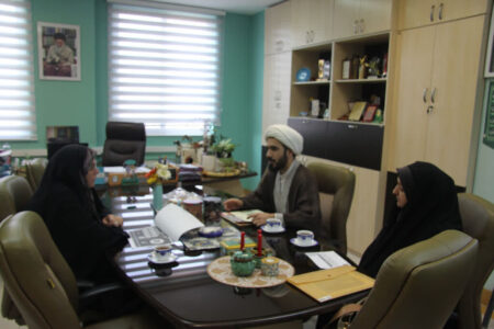 رئیس اتحادیه انجمن‌های اسلامی دانش‌آموزان با مدیرکل کانون استان آذربایجان غربی دیدار کرد