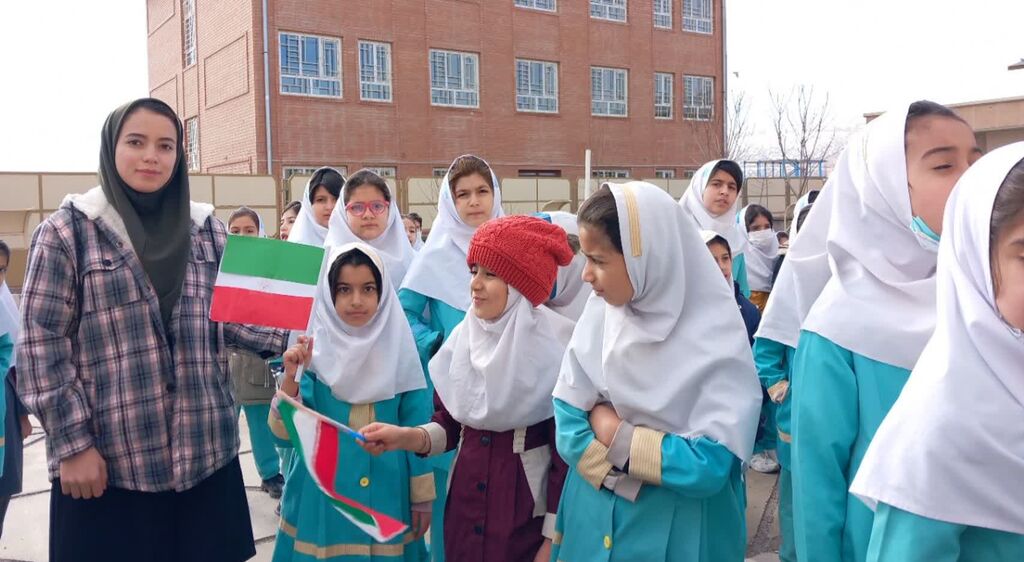 برنامه‌های مرکز گواور در «زنگ انقلاب»