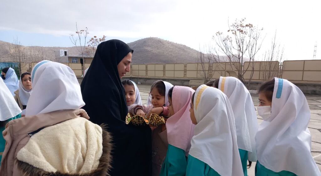برنامه‌های مرکز گواور در «زنگ انقلاب»