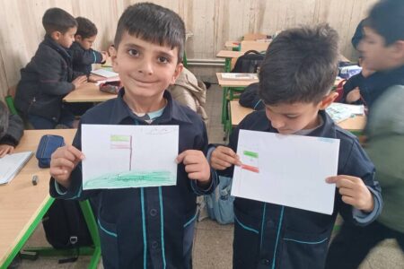 کانون شهمیرزاد با اجرای شعرخوانی و نقاشی، همدلی کودکان دبستانی با ارزش‌های ملی را تقویت کرد