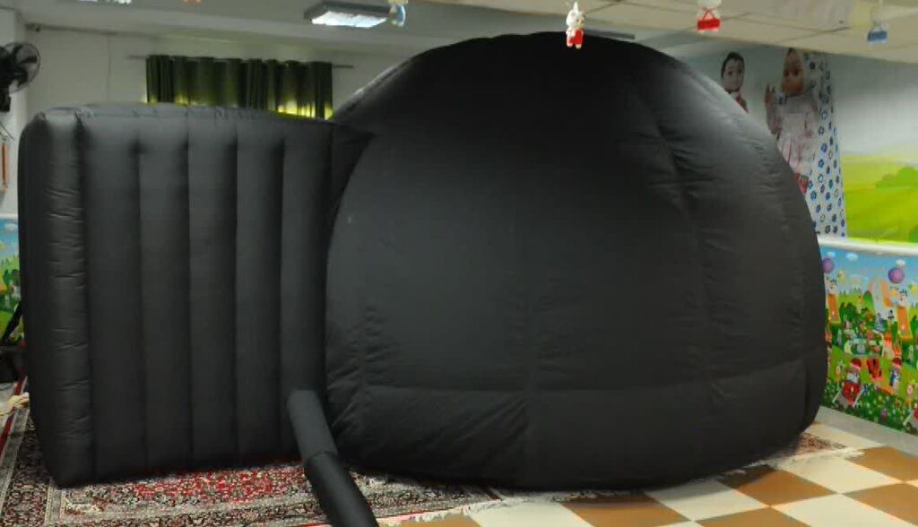 1398825 افتتاحیه «آسماننمای سیار» در آغاز دهه فجر