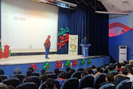 جشن انقلاب در مرکز شماره ۲ کانون کرمانشاه