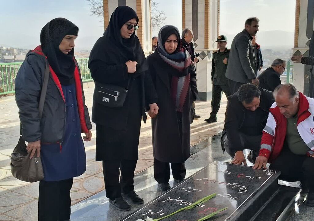 ویژه‌برنامه‌های آغاز دهه فجر با مشارکت مرکز کنگاور برگزار شد