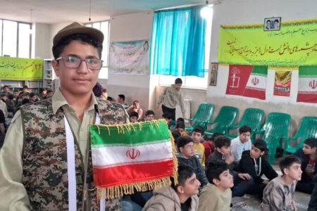 ویژه‌برنامه‌های آغاز دهه فجر با مشارکت مرکز کنگاور برگزار شد