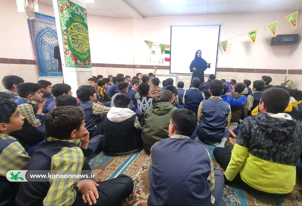 1399270-1 کانون لرستان با برنامهای متنوع میهمان کودکان مناطق کمبرخوردار خرمآباد شد