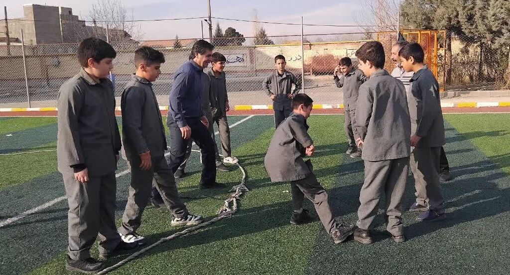 1399304 جشنواره بازیهای بومی و محلی در کانون البرز