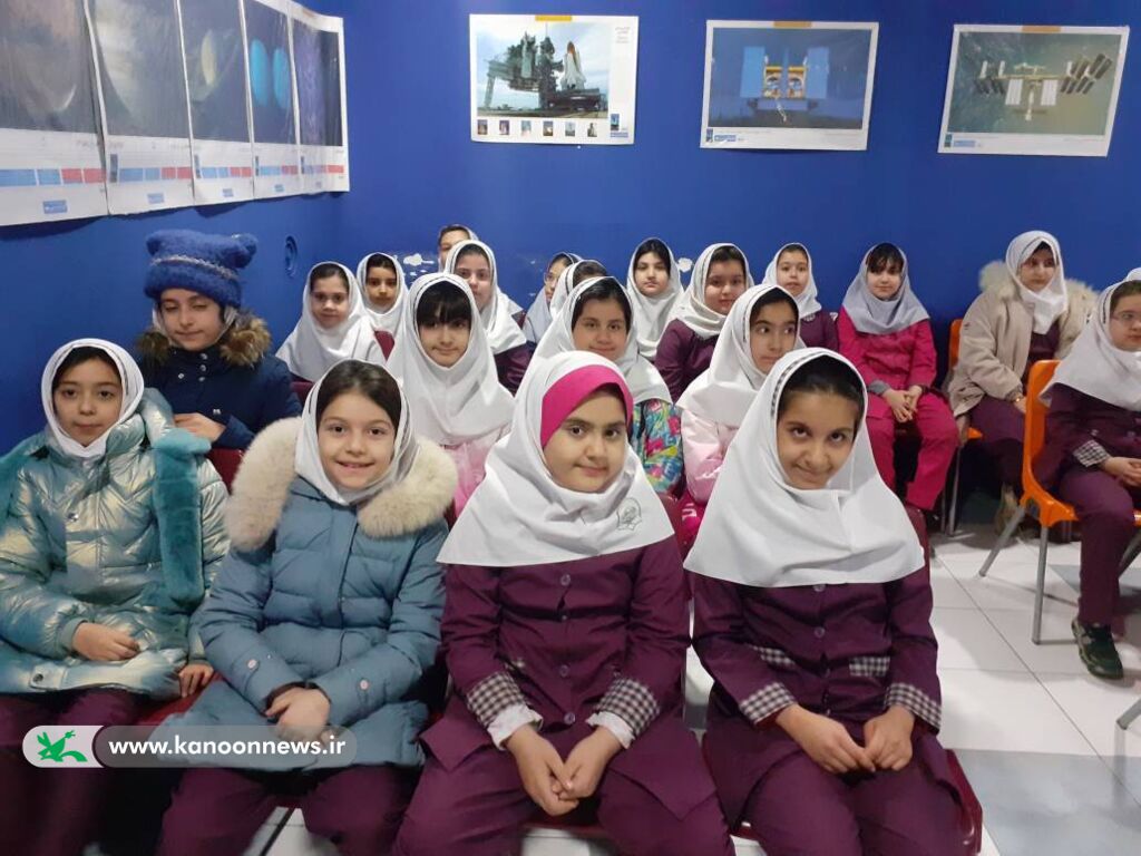 برگزاری ویژه‌برنامه علمی‌،فرهنگی دهه فجر در کانون علوم و فناوری‌های نوین سنندج
