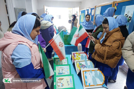 نمایشگاه دست‌سازه‌های مربیان و اعضای کانون تالش با حضور فرماندار گشایش‌یافت