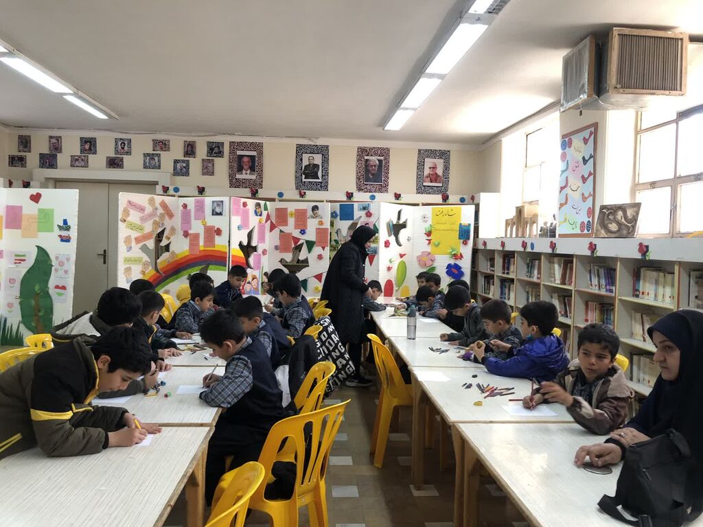 1399465 دهه فجر و خلاقیت در کانون دامغان