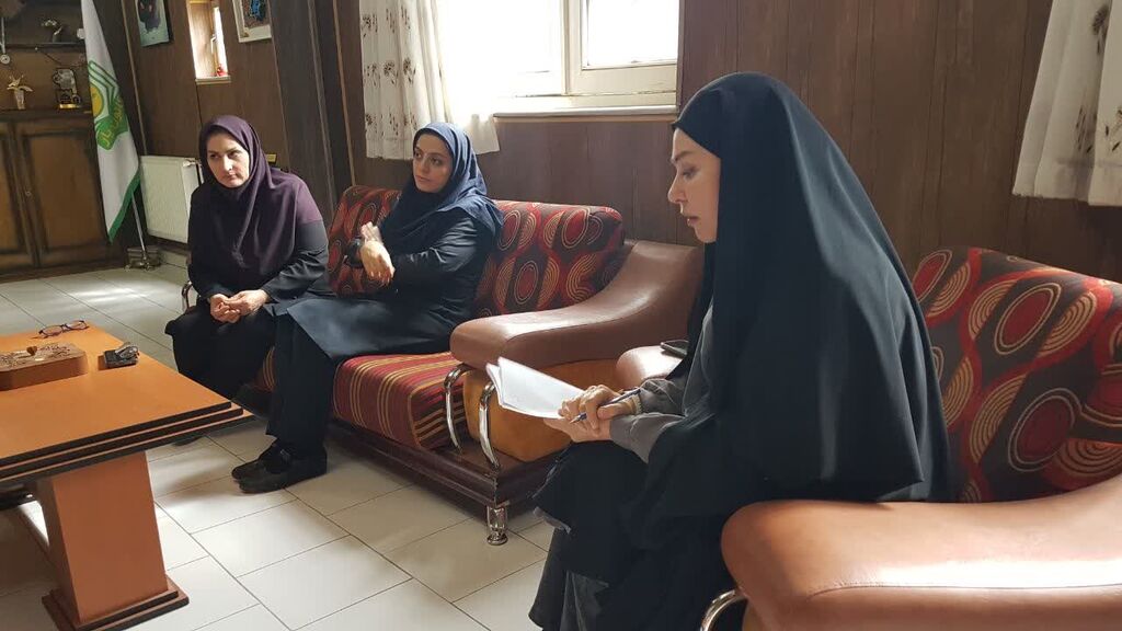 1399790 نشست مشترک کانون کرمانشاه با انجمن اسلامی دانشآموزی استان برگزار شد