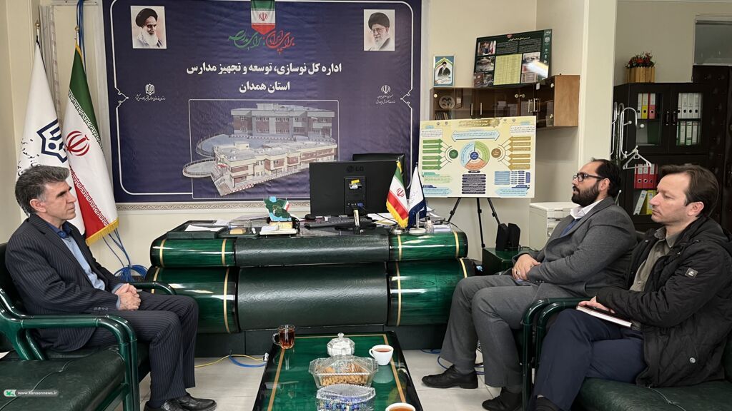 1399812 کانون و نوسازی مدارس از یک خانواده هستند