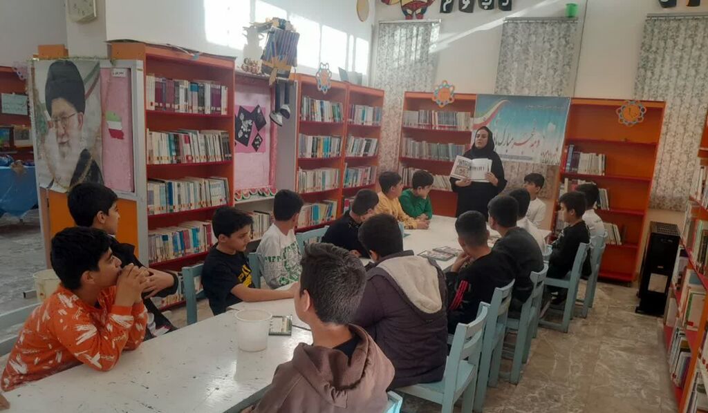 ویژه‌برنامه‌های دهه‌ فجر در مرکز گیلانغرب