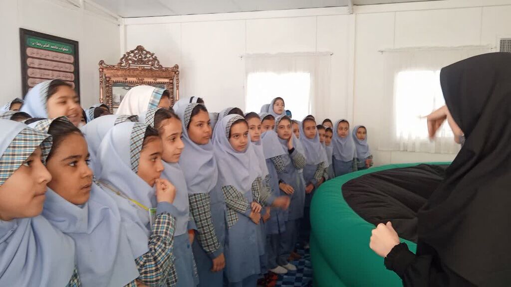 1399899 ویژه برنامۀ رصدخانه کانون خراسان رضوی در دهه فجر