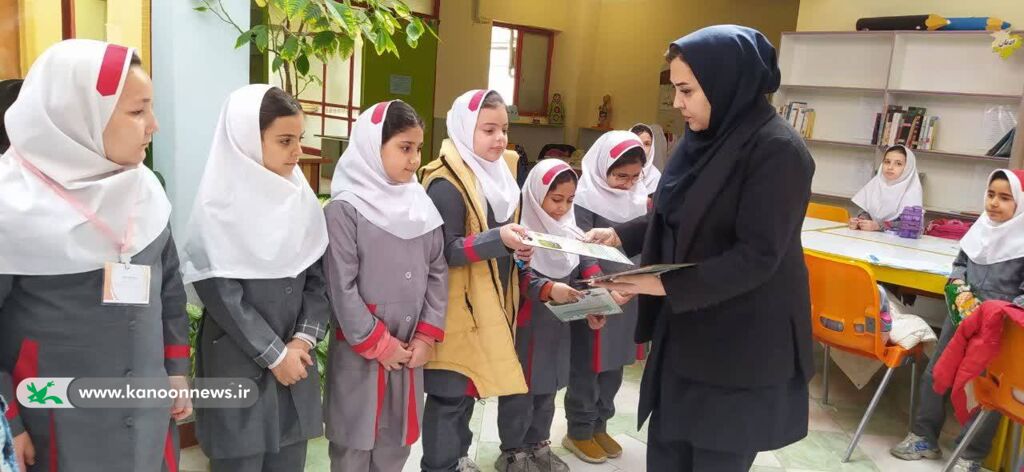 1399904 دانشآموزان بیجاری مهمان برنامههای دهه فجر کانون