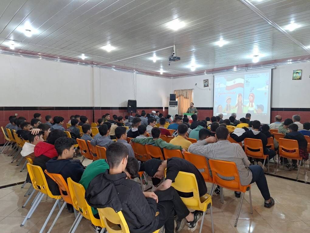 مراکز کانون پرورش فکری مازندران دهه فجر را با برنامه‌های متنوع گرامی داشتند