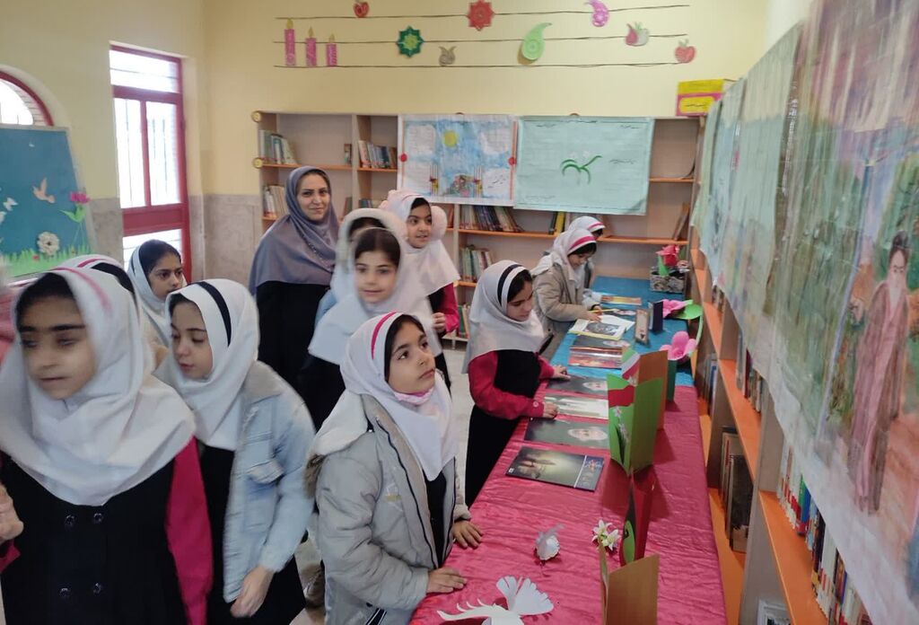 1400094 ویژهبرنامههای "فجر مهدوی" در مرکز قصرشیرین برگزار شد