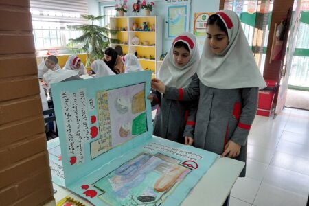 ایستگاه نقاشی قرآنی در مرکز ابهر؛ تلفیق هنر کودکانه با مفاهیم قرآنی در دهه فجر