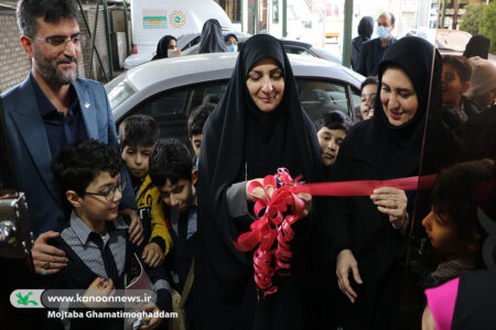 نمایشگاه «از فجر تا هنر» در  نگارخانه «آفرینش» کانون رشت گشایش‌یافت