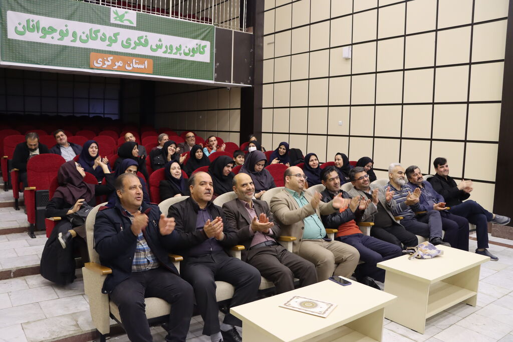 1400570 پیوند شور انقلابی با نیمه شعبان در کانون استان مرکزی