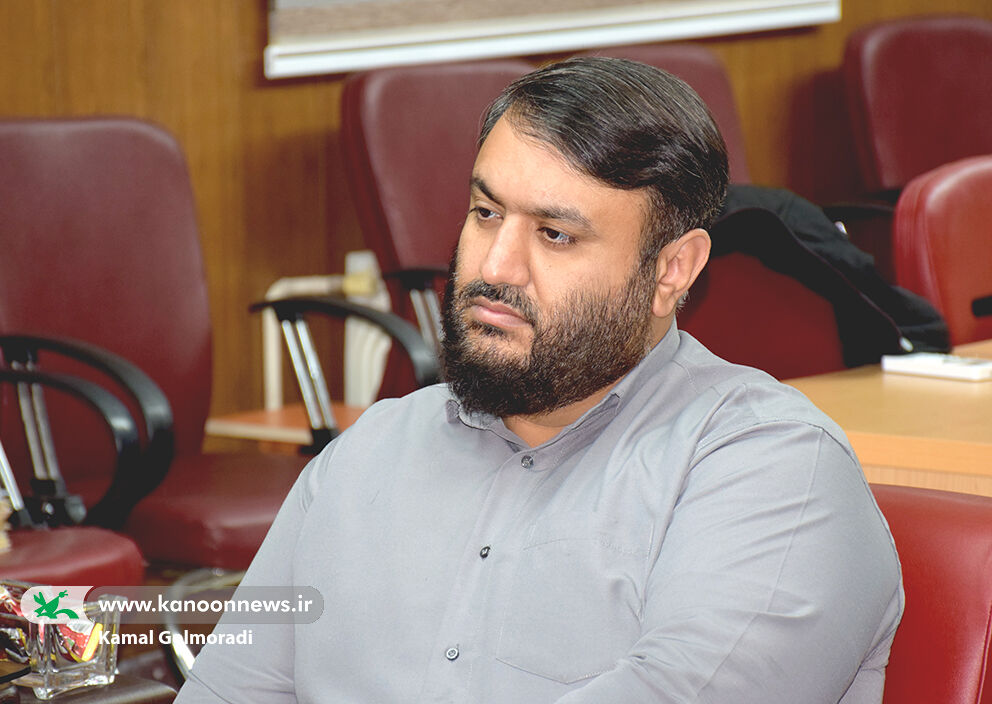 1400654-1 نشست مدیرکل کانون پرورش فکری لرستان و معاون آموزش ابتدایی استان برگزار شد