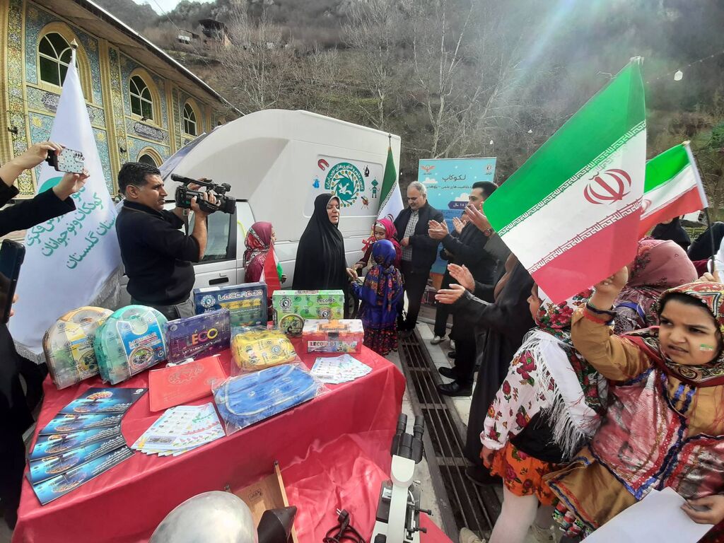 پیک امید کانون پرورش فکری به روستای زیارت گرگان رسید