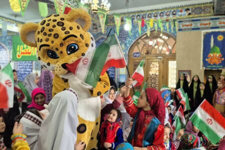 پیک امید کانون پرورش فکری به روستای زیارت گرگان رسید