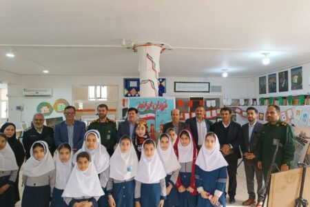 افتتاح نمایشگاه آثارهنری درمرکز مهران