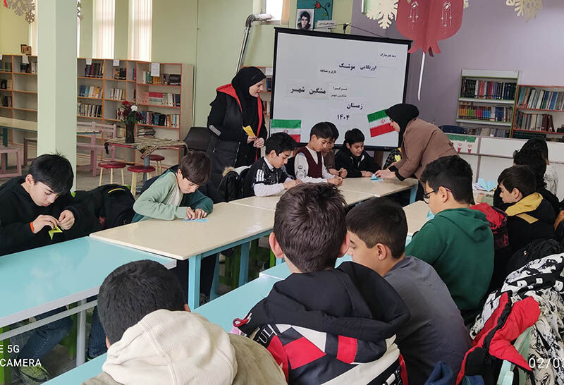 ویژه‌برنامه‌های مراکز کانون استان اردبیل در گرامیداشت چهل‌وهفتمین سالگرد پیروزی انقلاب اسلامی