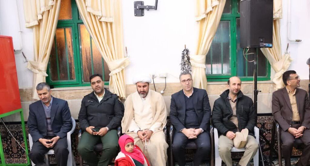 تلفیق مهدویت با مفاهیم انقلابی در جشن نیمه شعبان شهر تلخاب