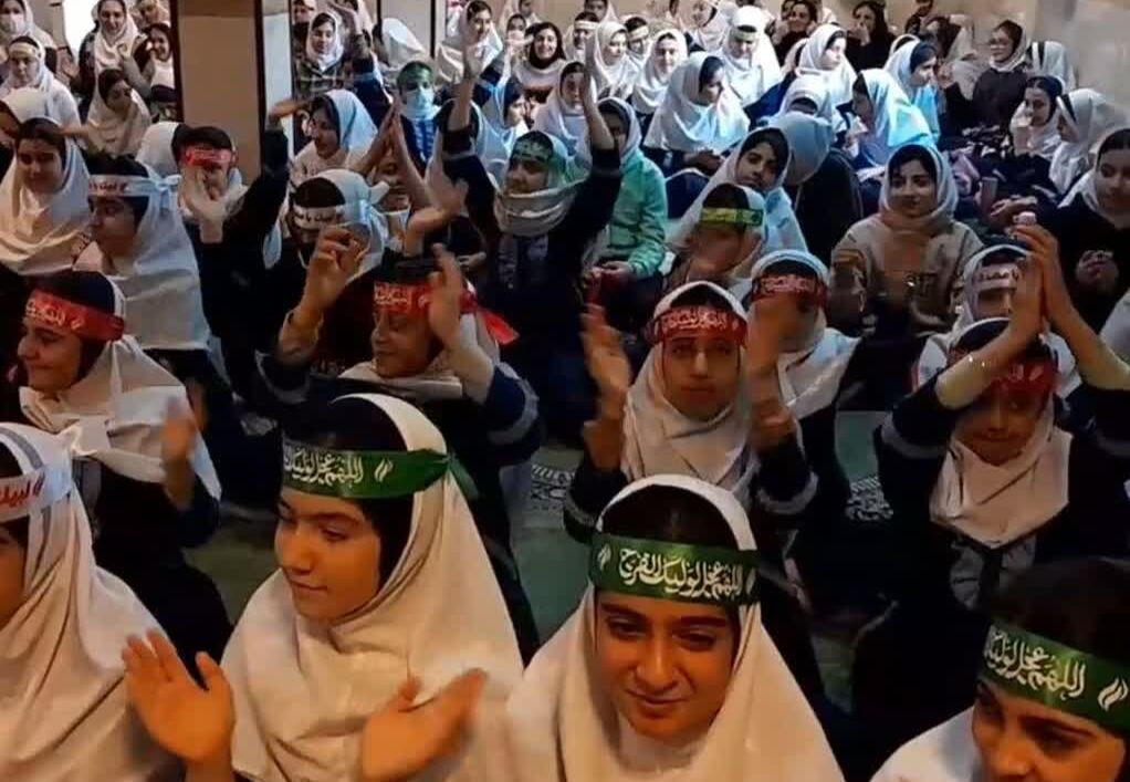 ویژه‌برنامه‌ فجر مهدوی در کانون سرپل‌ذهاب برگزار شد