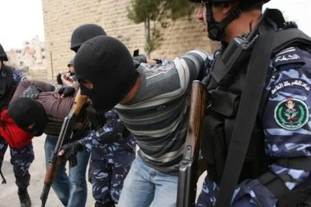 رژیم صهیونیستی به بازداشت یک هزار و ۷۷۲ فلسطینی از جمله کودکان اذعان کرد