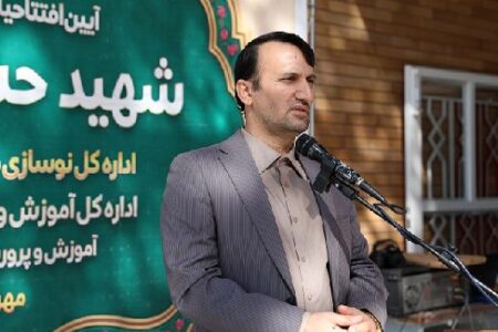 مدارس، سرچشمه هدایت نسل آینده به سوی ایران سربلند و پرافتخار خواهند بود