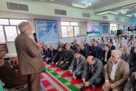 نماز جماعت، مهم‌ترین و اثرگذارترین اقدام تربیتی در مدرسه است/ دستاوردهای علمی، اجتماعی و مدیریتی کشور از مدرسه آغاز شده است