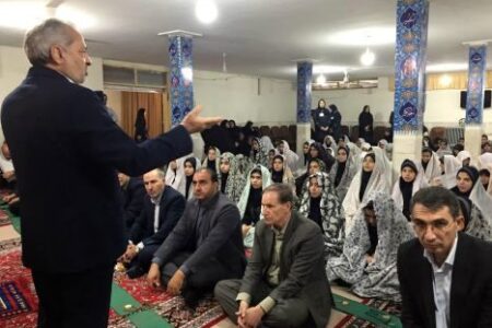 دوران متوسطه، حساس‌ترین فرصت برای رشد علمی و شخصیتی دانش‌آموزان است