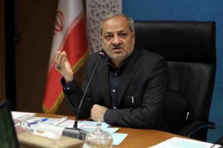 مدرسه تلویزیونی با رویکرد آموزش واقعی و عدالت‌محور به‌طور جدی دنبال می‌شود