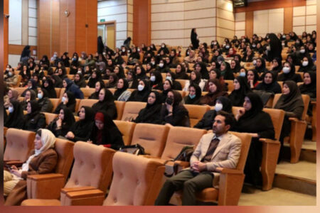 برگزاری دوره آموزشی سلامت دهان و دندان برای مراقبین سلامت مدارس