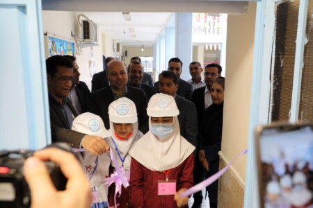 افتتاح اتاق بهداشت و نمایشگاه دائمی سلامت در دبستان قدس بندرعباس