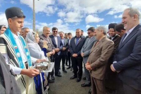 وزیر آموزش و پرورش وارد شهرکرد شد