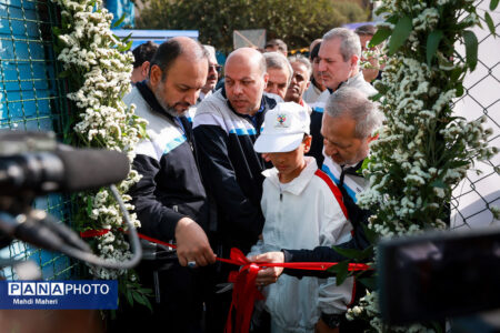 افتتاح زمین چمن دبستان شهدای هفتم تیر در قالب طرح «میدان همدلی»