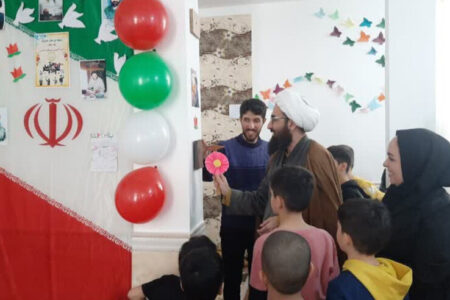 نظرآباد | به صدا در آمدن زنگ انقلاب در مرکز نگهداری خانه آغوش مهربان منجی