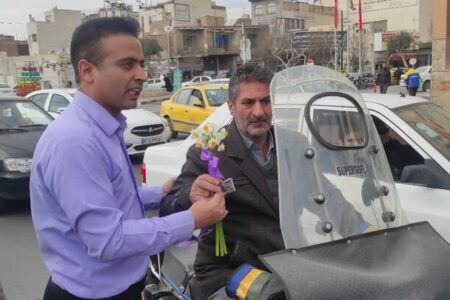 گزارش تصویری/ مانور خودروهای خدمات سیار اورژانس اجتماعی قم