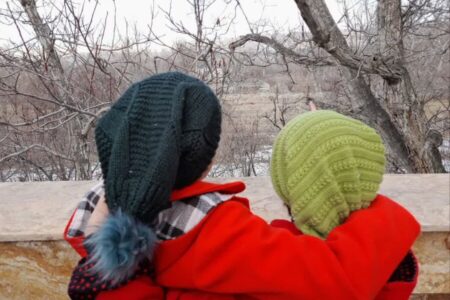 گزارش تصویری | حضور فرزندان خانه های کوثر بهزیستی اسکو در باغچه سنتی