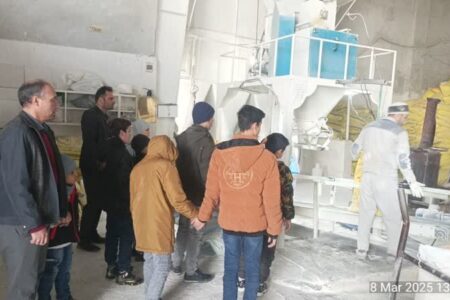 گزارش تصویری| بازدید از کارخانه آرد کیارش شهرستان اهر