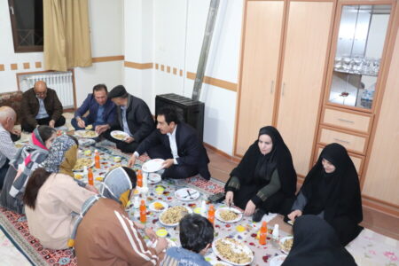 گزارش تصویری| ضیافت افطار فرزندان خانه کودکان و نوجوانان
